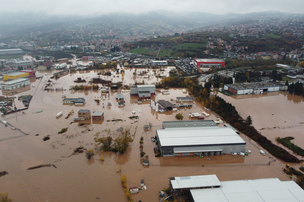 Pogled iz zraka na poplavljeno područje Sarajeva