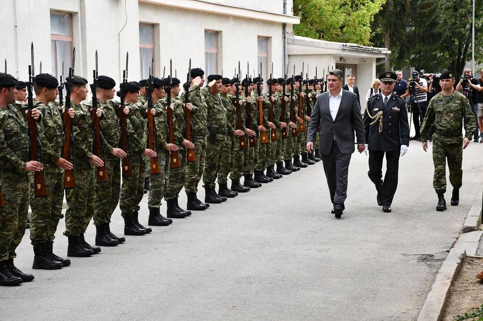 Požega: Zoran Milanović na svečanoj prisegi 31. naraštaja ročnika