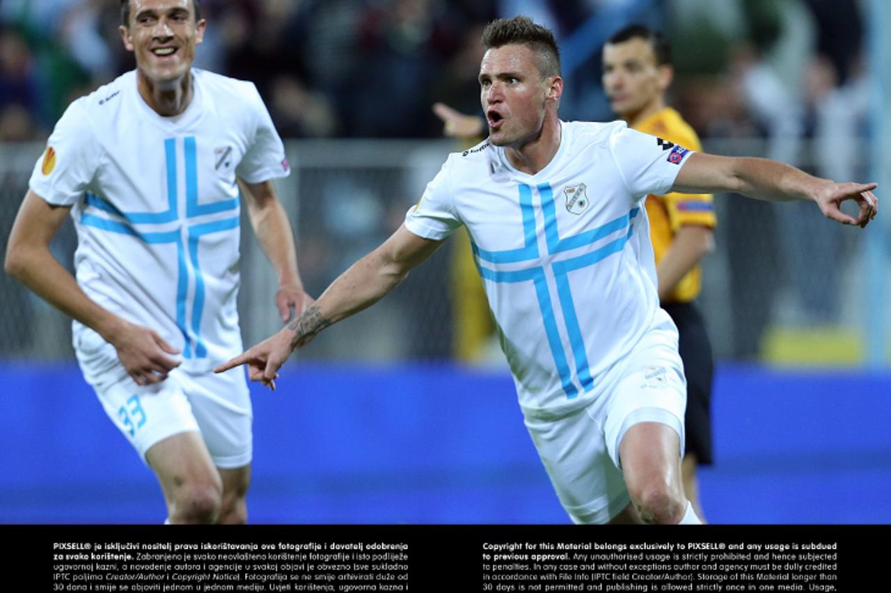 '03.10.2013., stadion Kantrida, Rijeka - Drugo kolo skupine I Europske lige, HNK Rijeka - Real Betis. Leon Benko, Ivan Krstanovic.  Photo: Goran Stanzl/PIXSELL'