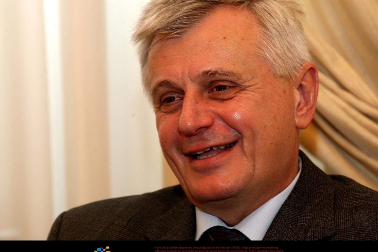 \'11.01.2010., Zagreb - Pravni fakultet, dekan pravnog fakulteta i kolega novog predsjednika republike Hrvatske Ive Josipovica, Zeljko Potocnjak. Photo: Zeljko Hladika/PIXSELL\'