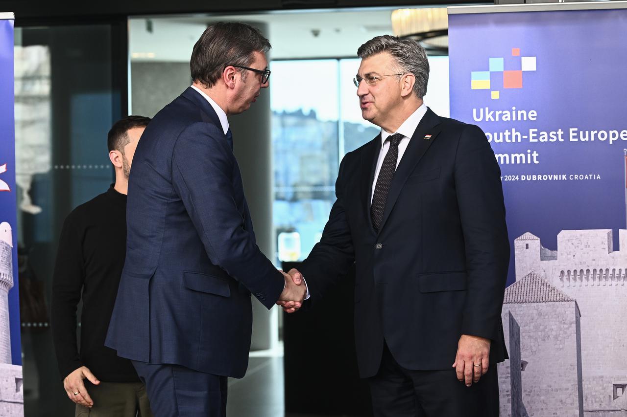 Predsjednik Srbije Aleksandar Vučić stigao na sastanak u Dubrovnik