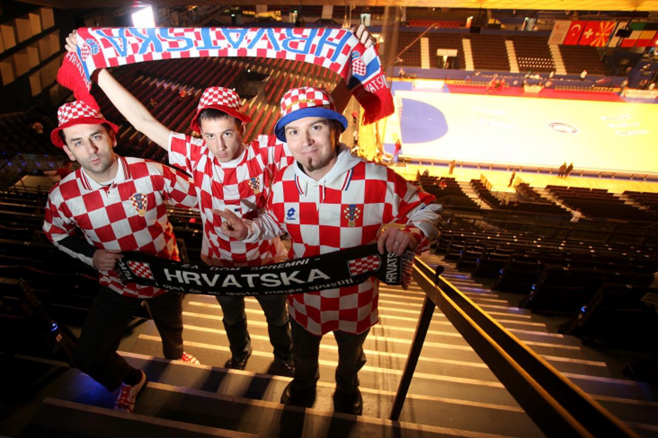 '25.01.2010., Bec, Austrija - Rukometna utakmica Europskog prvenstva, drugog kruga, skupine 1 izmedju Hrvatske i Islanda.Hrvatski Navijaci u dvorani Stadhalle Wiena. Photo: Igor Kralj/PIXSELL'