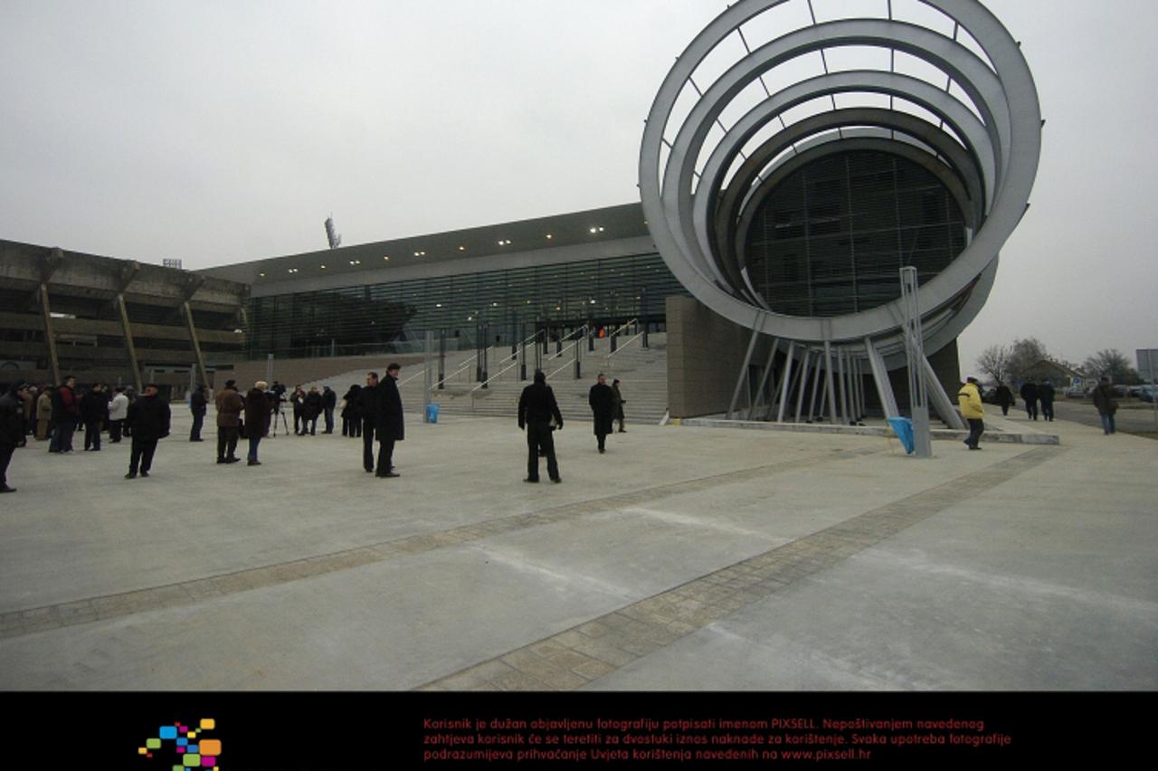 '28.12.2008,Osijek,Hrvatska - Svecano otvorenje nove sportske dvorane u osijeku Gradski vrt. Photo Marko Mrkonjic/Vecernji list'