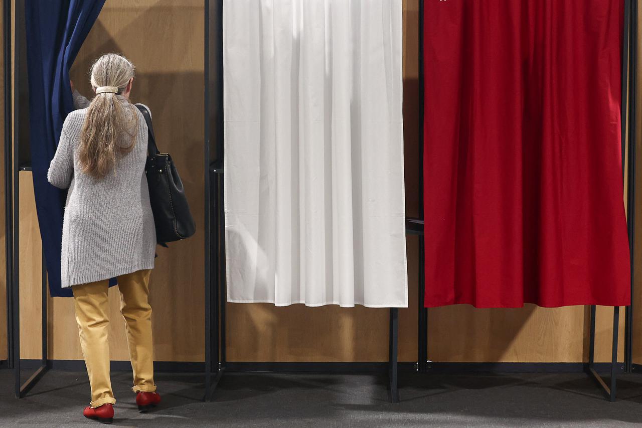 France votes in the first round of the 2024 snap legislative elections