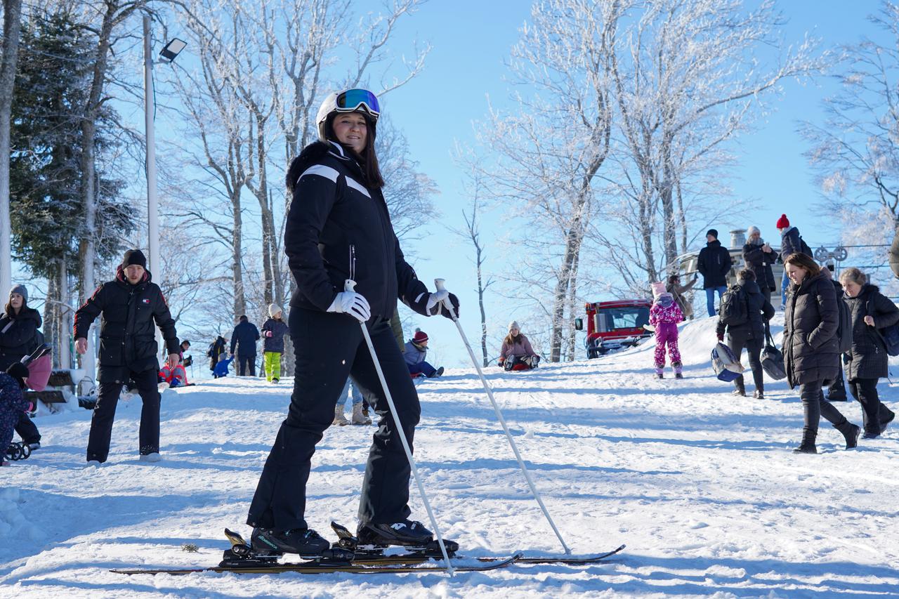 Zagreb: Skijaški vikend na Sljemenu