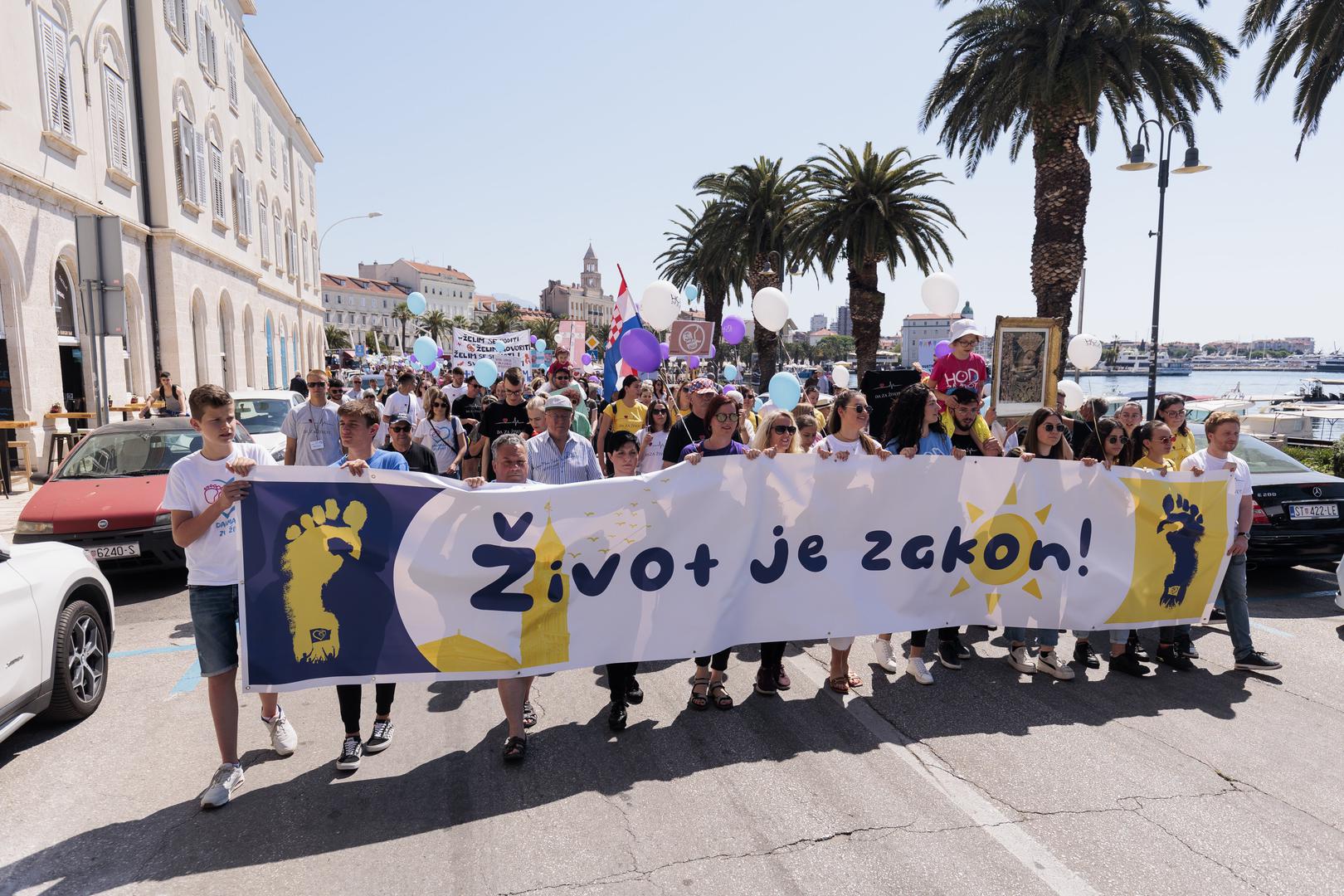 21.05.2022., Split - U Splitu odrzan 4. Hod za zivot s Rive do Zvoncaca.
 Photo: Miroslav Lelas/PIXSELL