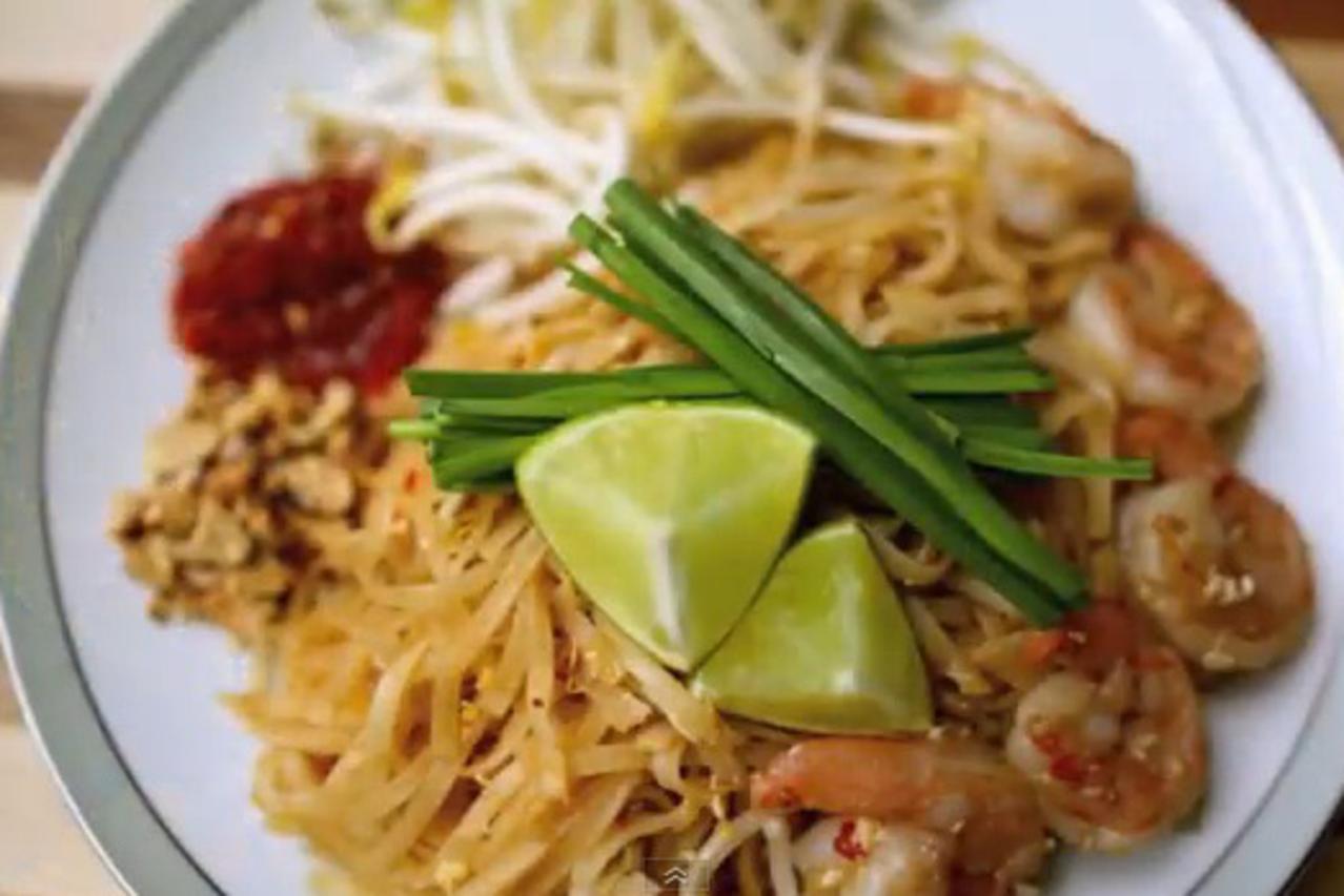 Pad thai