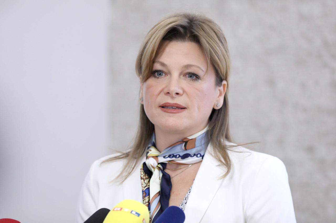 Zagreb: Karolina Vidović Krišto govorila o temi Opoziv ministra Zdravka Marić