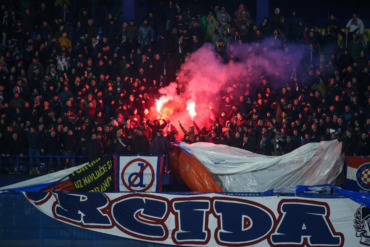 Navijači na utakmici Dinamo - Hajduk
