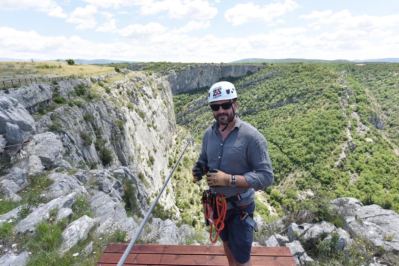 Levison Wood