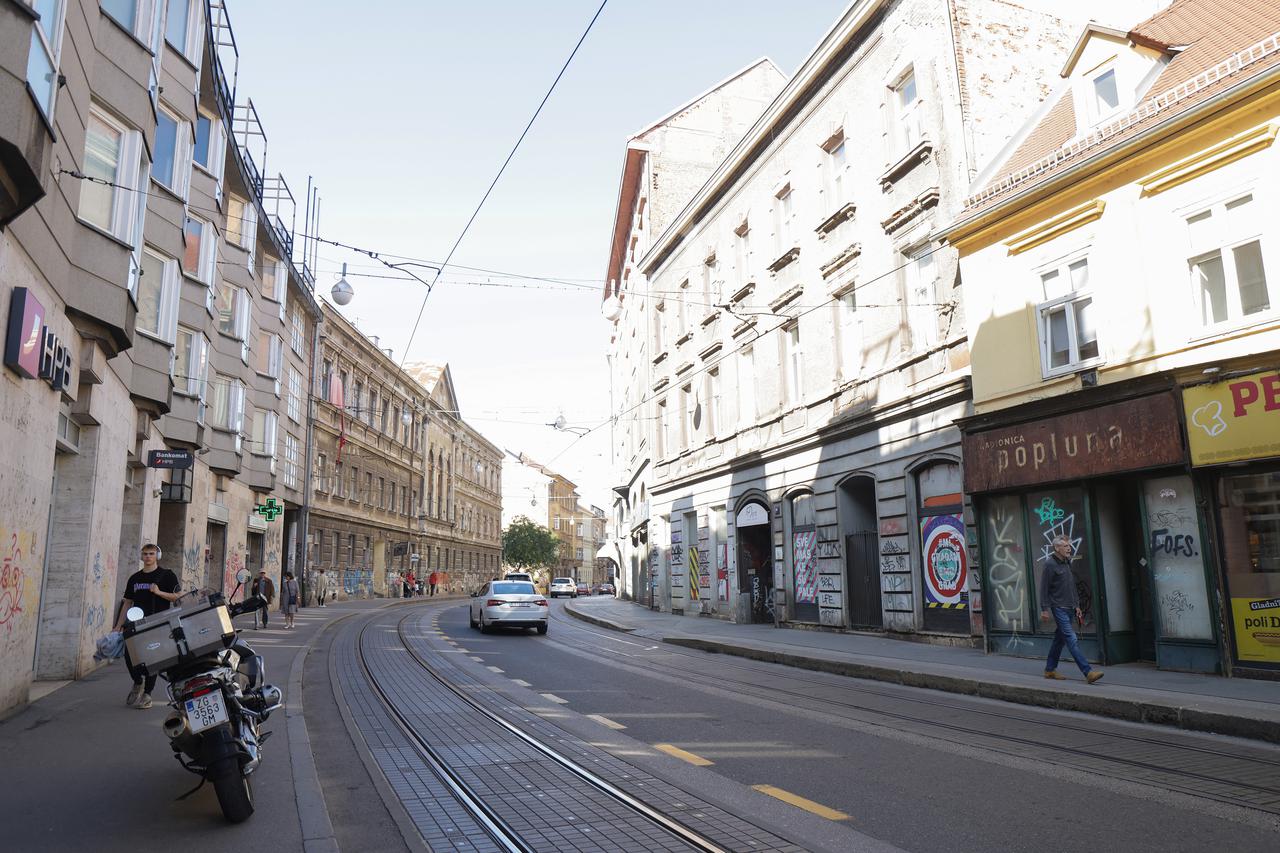 Zagreb: Reportaža o nedostatku koševa za smeće u centru grada