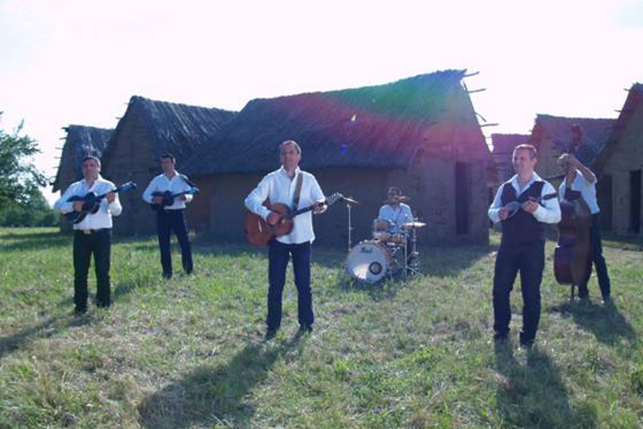 Slavonia band