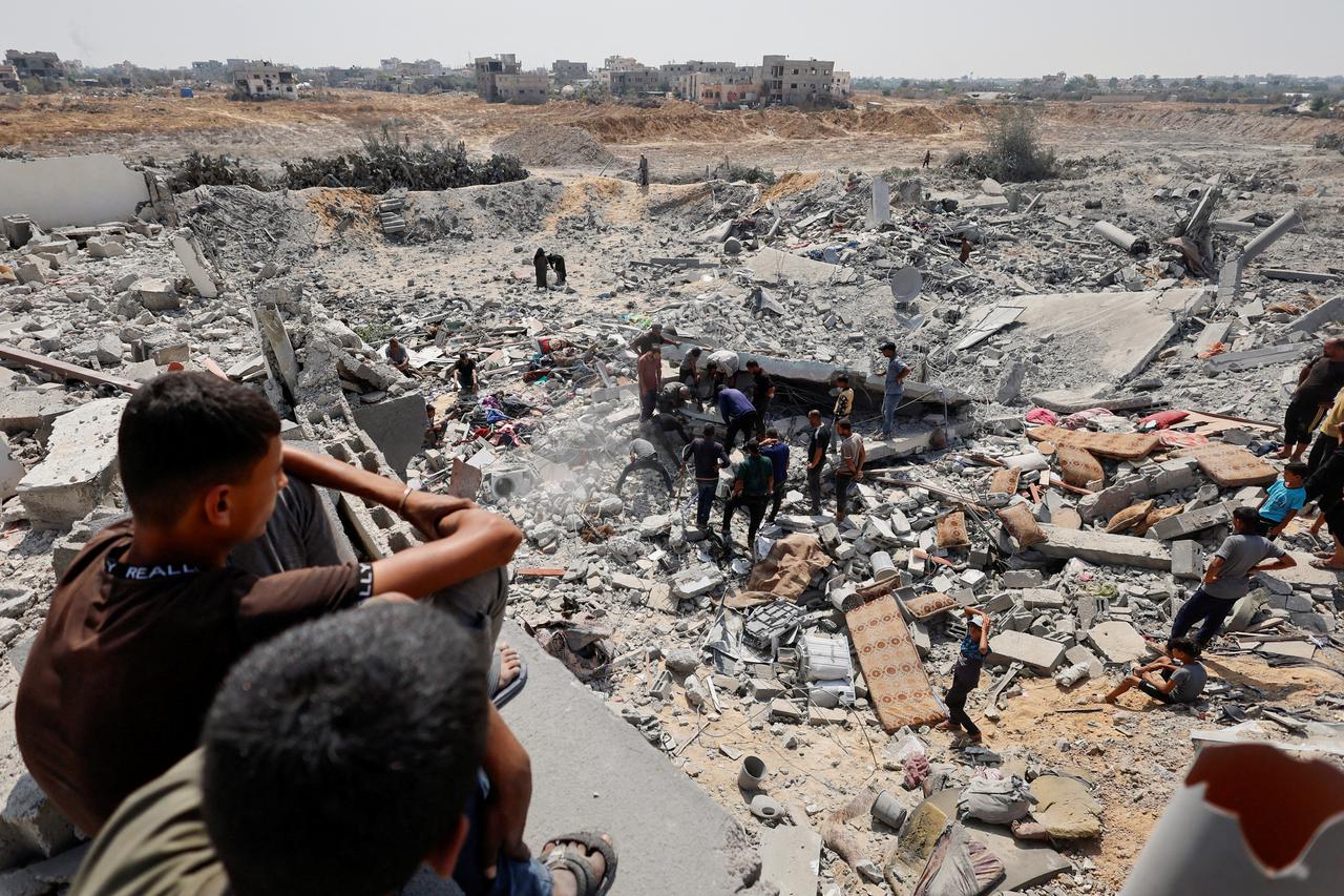 Aftermath of an Israeli strike on a house in Khan Younis in the southern Gaza Strip
