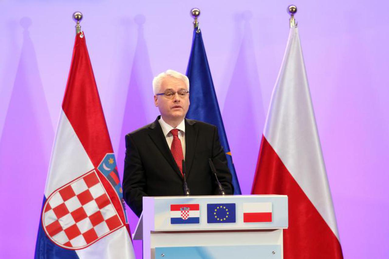 kosor, josipović, eu (1)