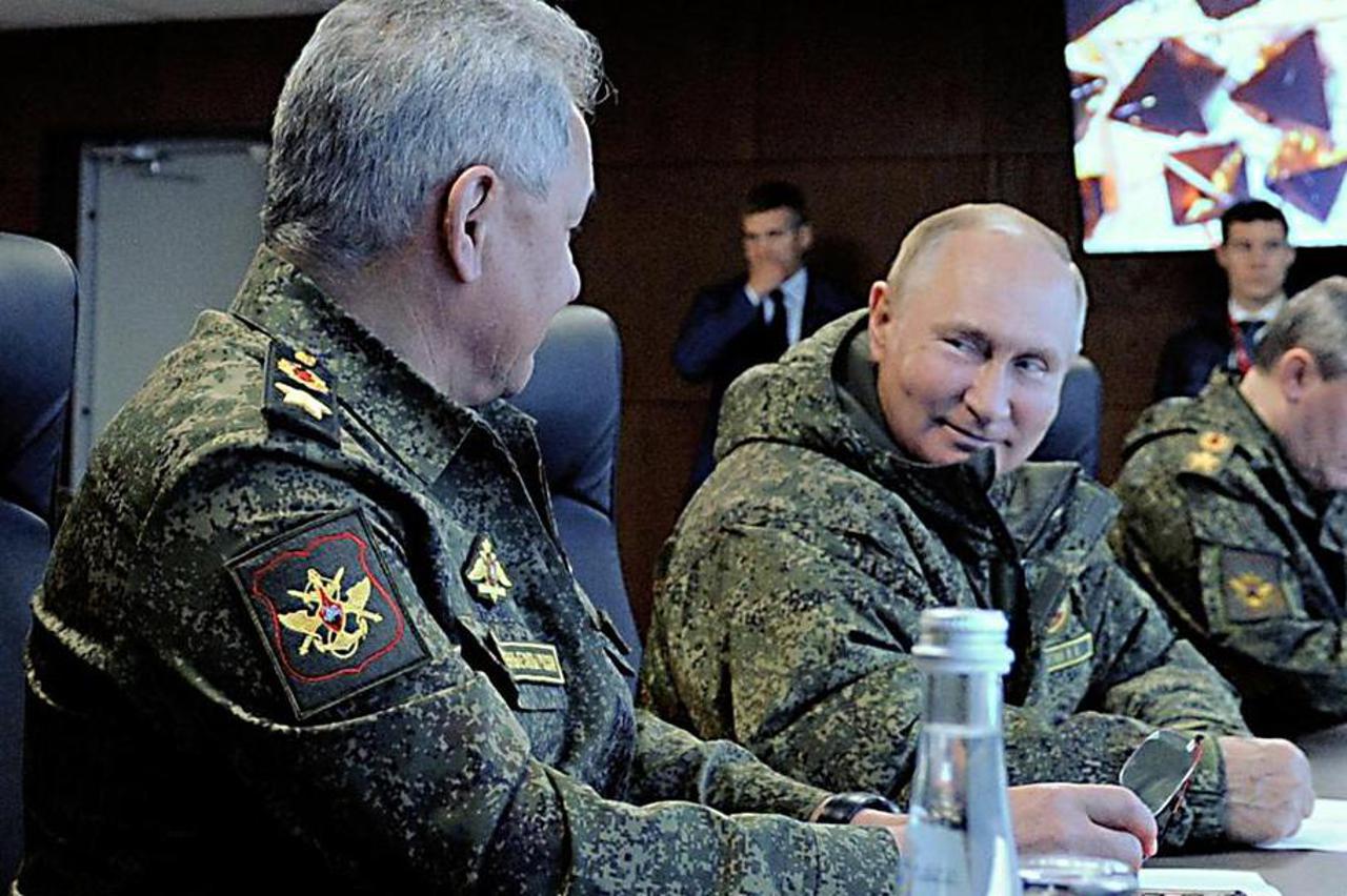 Russian President Putin oversees the Vostok-2022 military drills in Primorsky Region