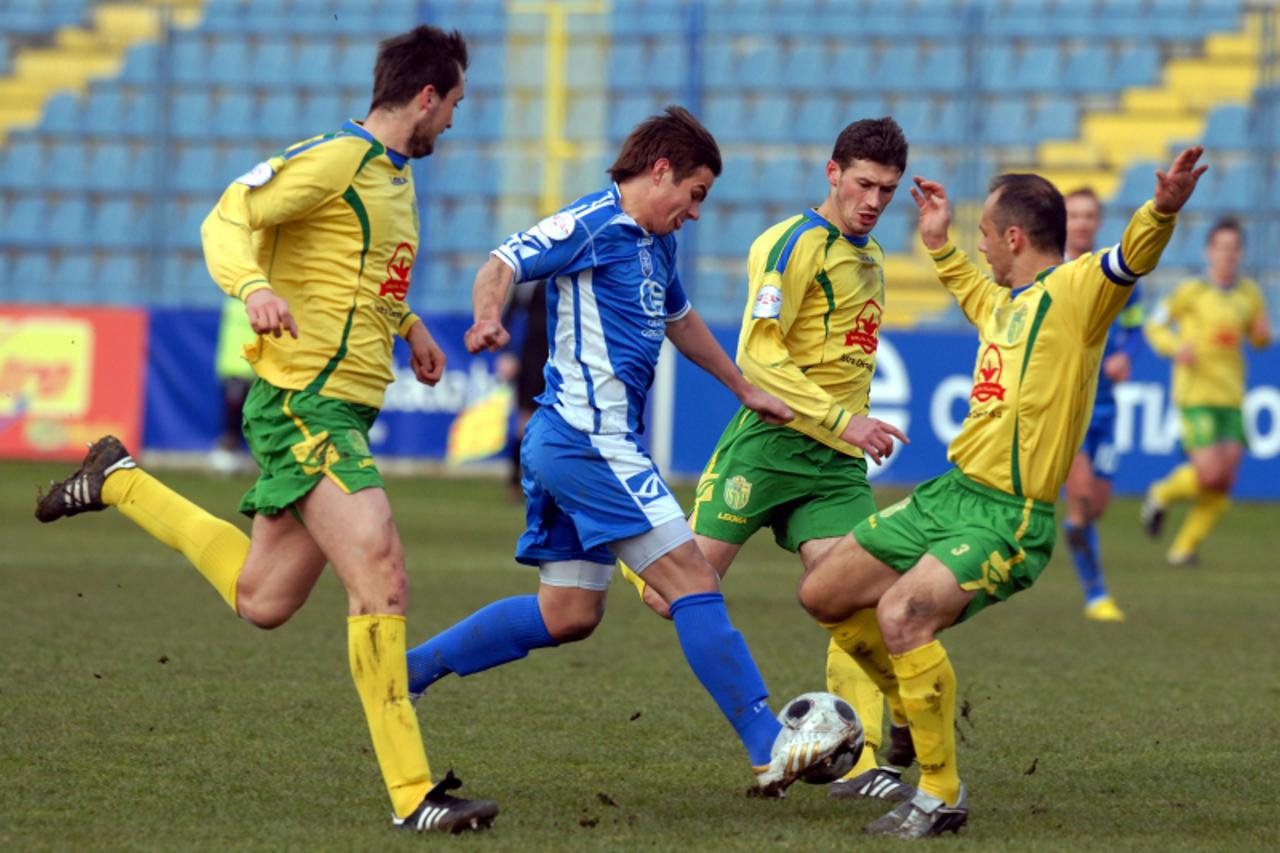 'sport, 06.03.2010., varazdin, utakmica 19 kola 1 hrvatske nogometne lige izmedju nk varteks i istra 1961, josip brezovec Photo: Marko Jurinec/PIXSELL'