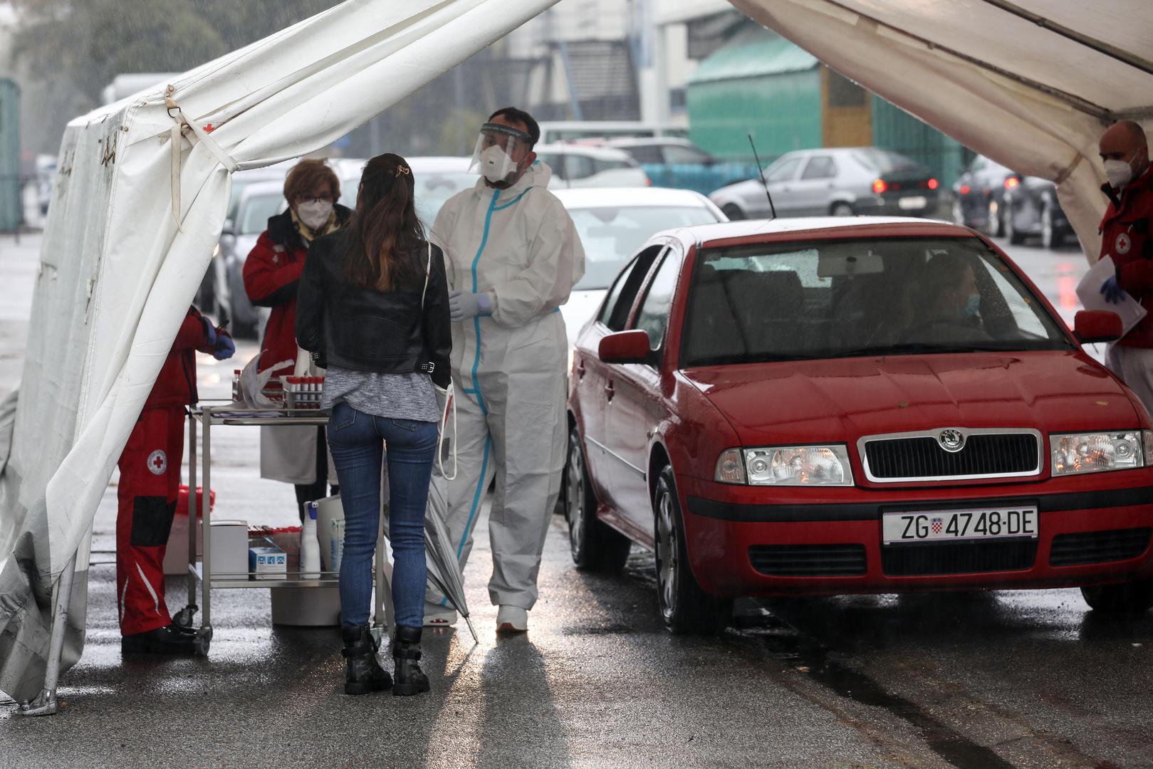 2.11.2021., Zagreb - Velesajam, zapadni ulaz, novi punkt za drive in testiranje na Covid 19.
