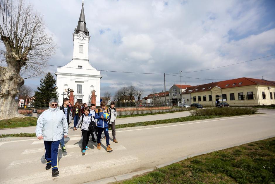 Babina Greda: Dvije godine stoje radovi na izgradnji sportske dvorane za osnovnu školu