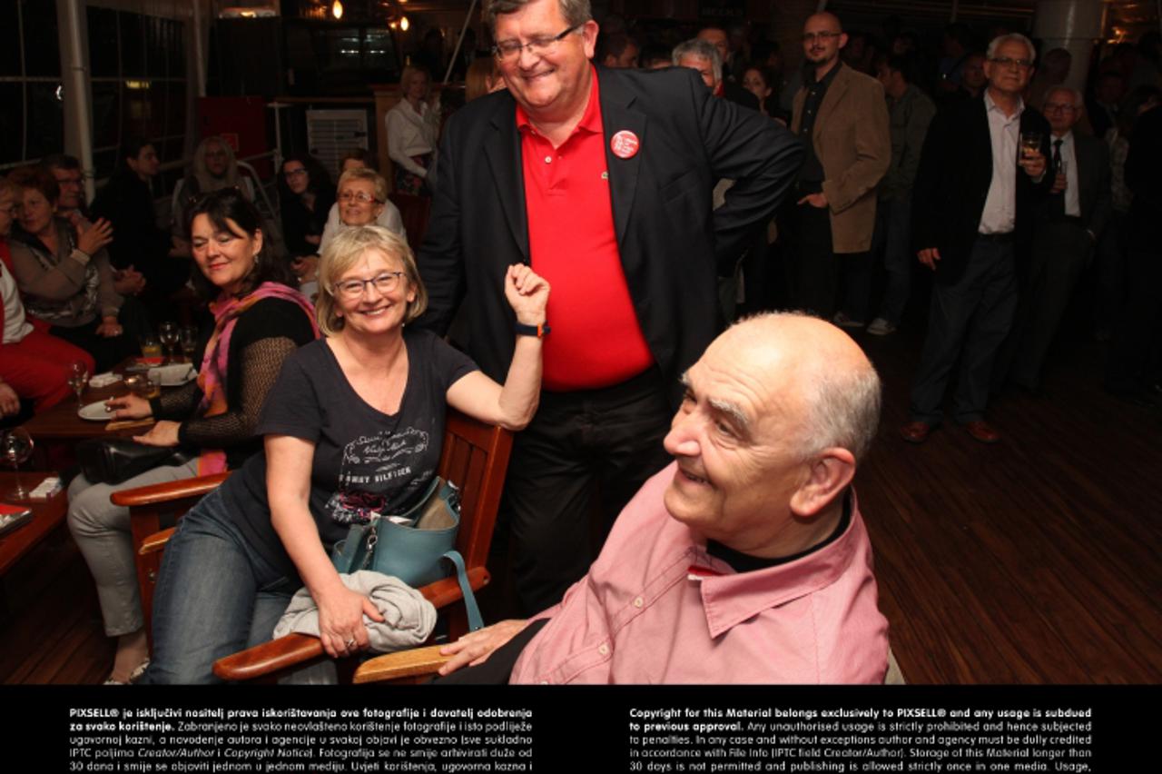 '19.05.2013., Rijeka - Vojko Obersnel na brodu Marina ceka rezultate lokalnih izbora.  Photo: Goran Kovacic/PIXSELL'