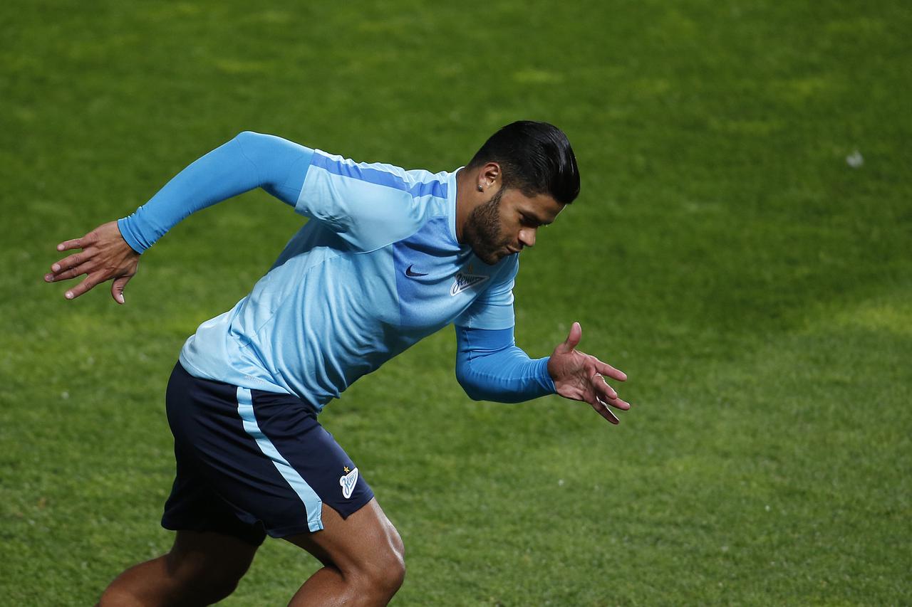 Football Soccer - Zenit training - Champions League - Luz, Lisbon, Portugal - 15 /02/16 Zenit's Hulk attends a training session.  REUTERS/Rafael Marchante   Picture Supplied by Action Images