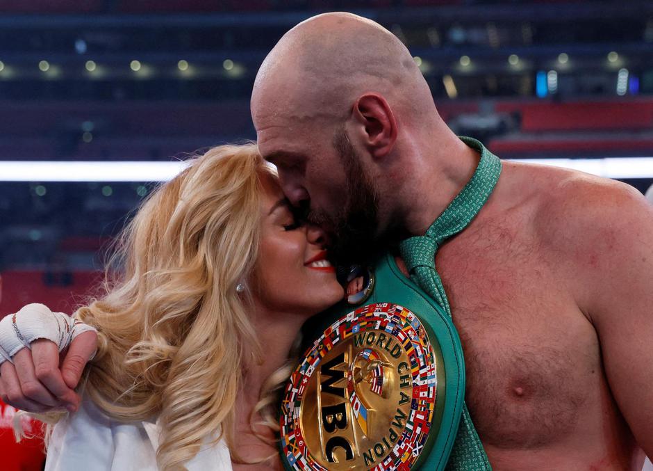 Tyson Fury v Dillian Whyte - WBC World Heavyweight Title