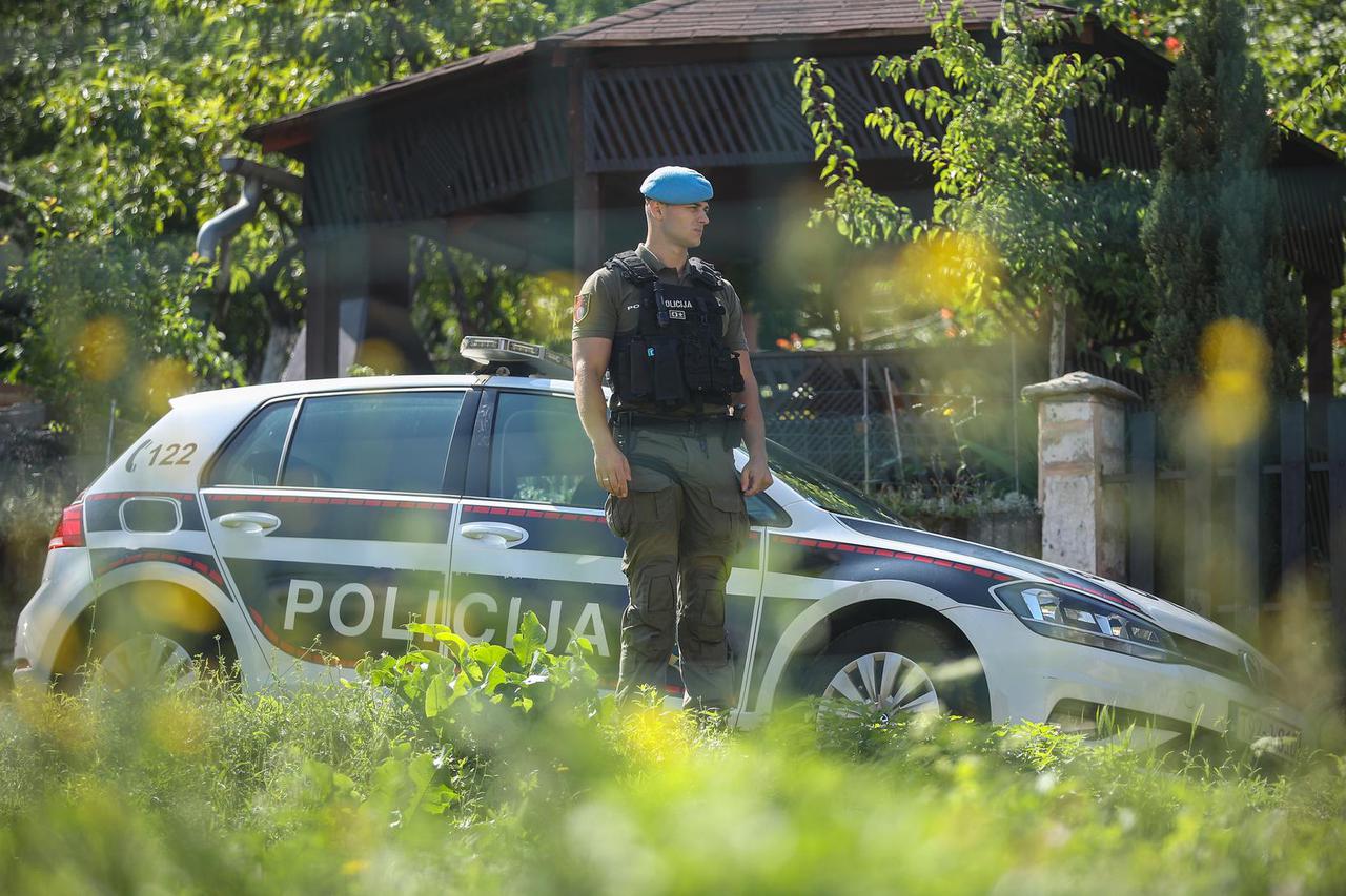 Sarajevo: Policijski očevid u kući gdje su pronađena tri tijela