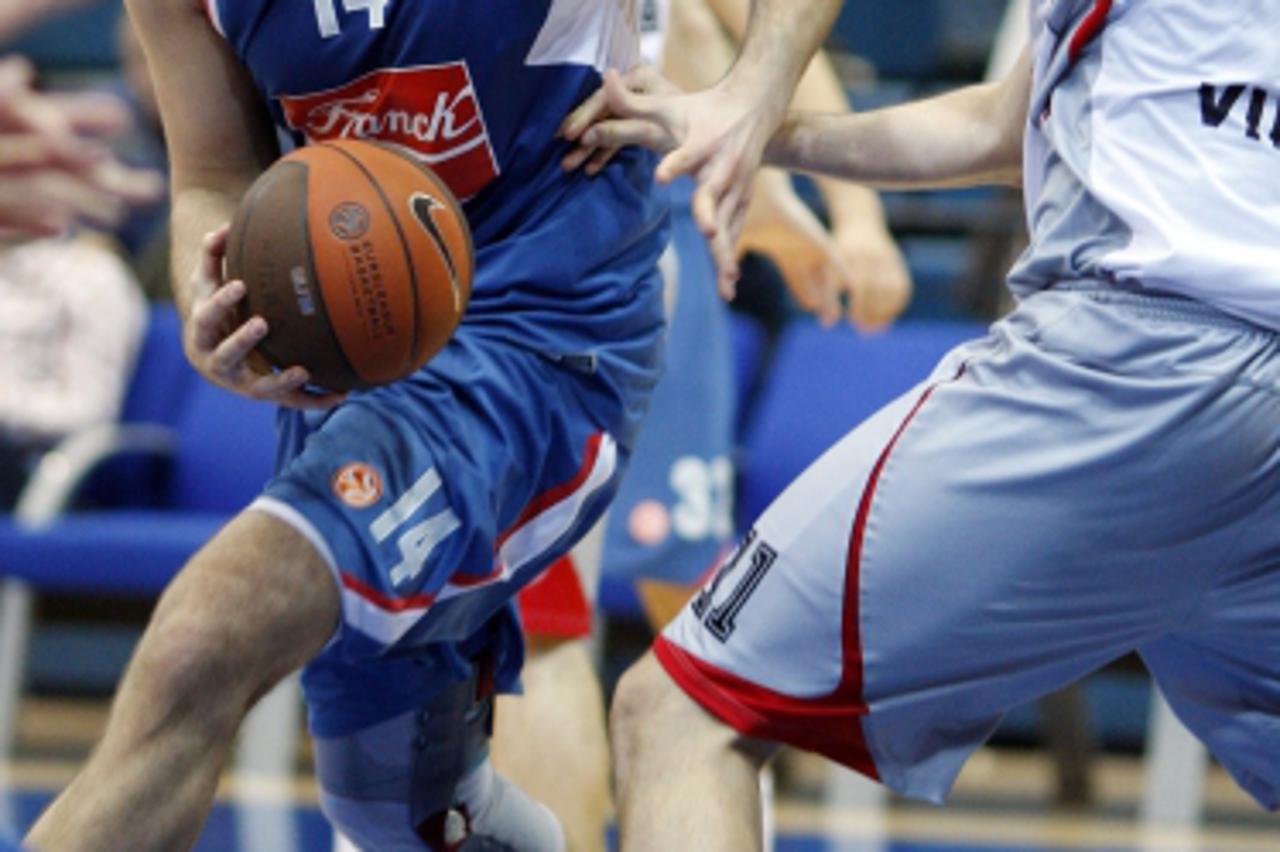 '23.12.2010., Kosarkaski centar Drazen Petrovic, Zagreb - Euroliga, grupa C, 10. kolo, KK Cibona - Lietuvos Rytas. Jure Lalic. Photo: Slavko Midzor/PIXSELL'