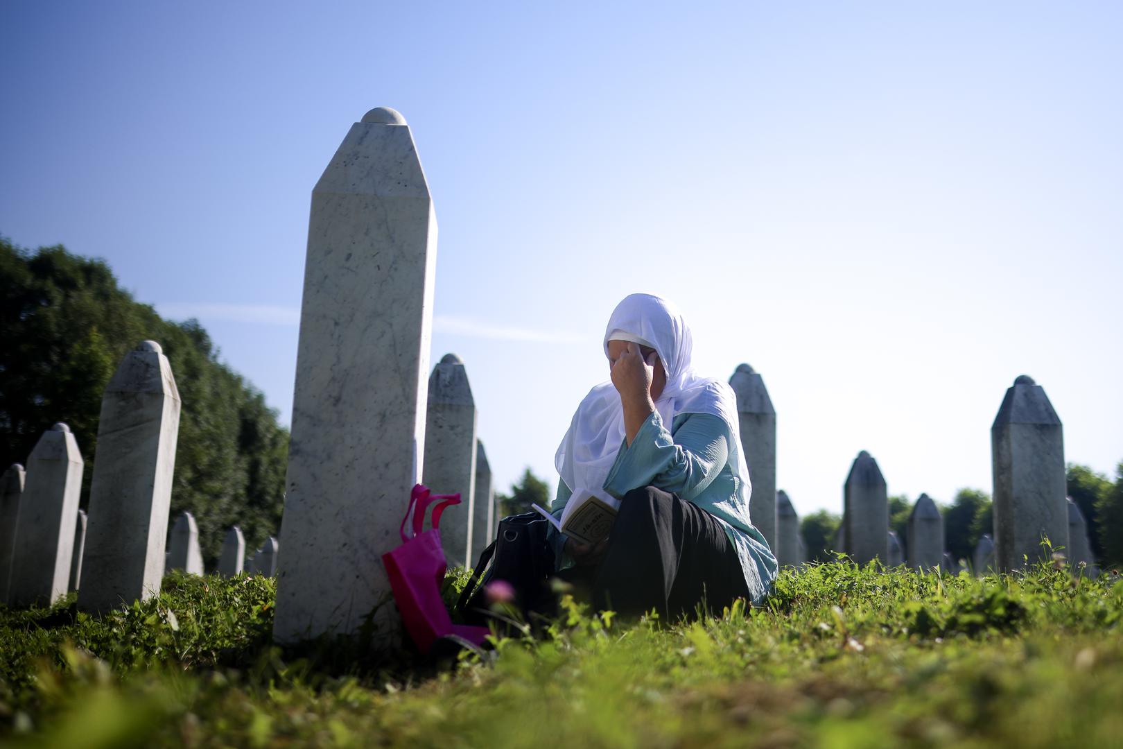 11.07.2024., Potocar, Bosna i Hercegovina - Obitelji ubijenih u genocidu u Srebrenici pristizu u Memorijalni centar na obiljezavanje 29. godisnjice genocida i ukop 14 novih zrtava. Photo: Armin Durgut/PIXSELL