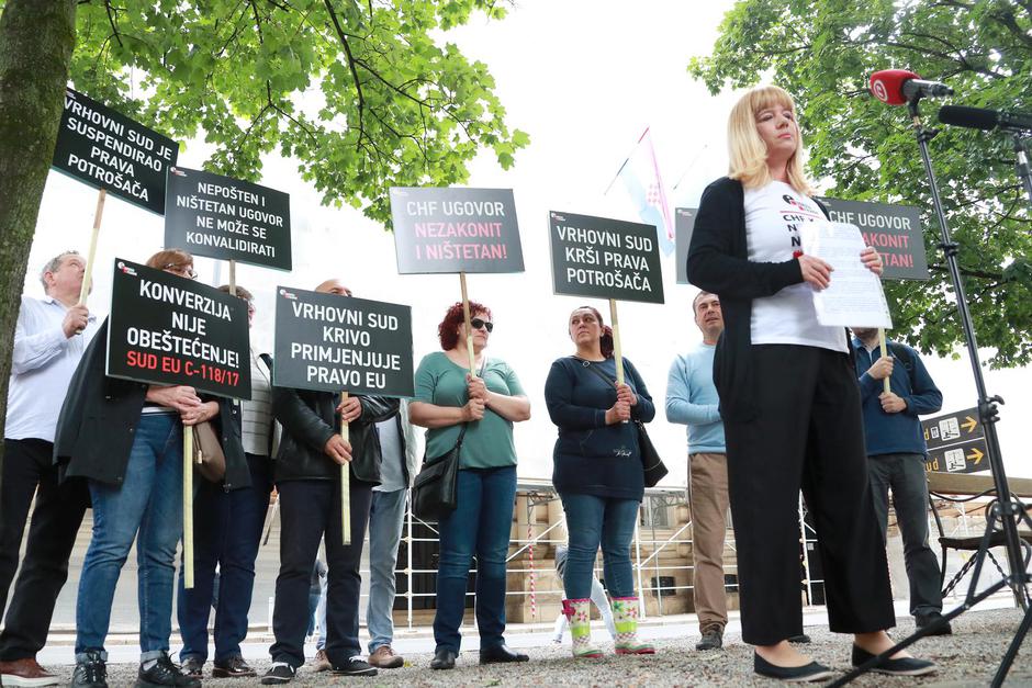 Zagreb: Udruga Franak održala konferenciju za medije na Zrinjevcu