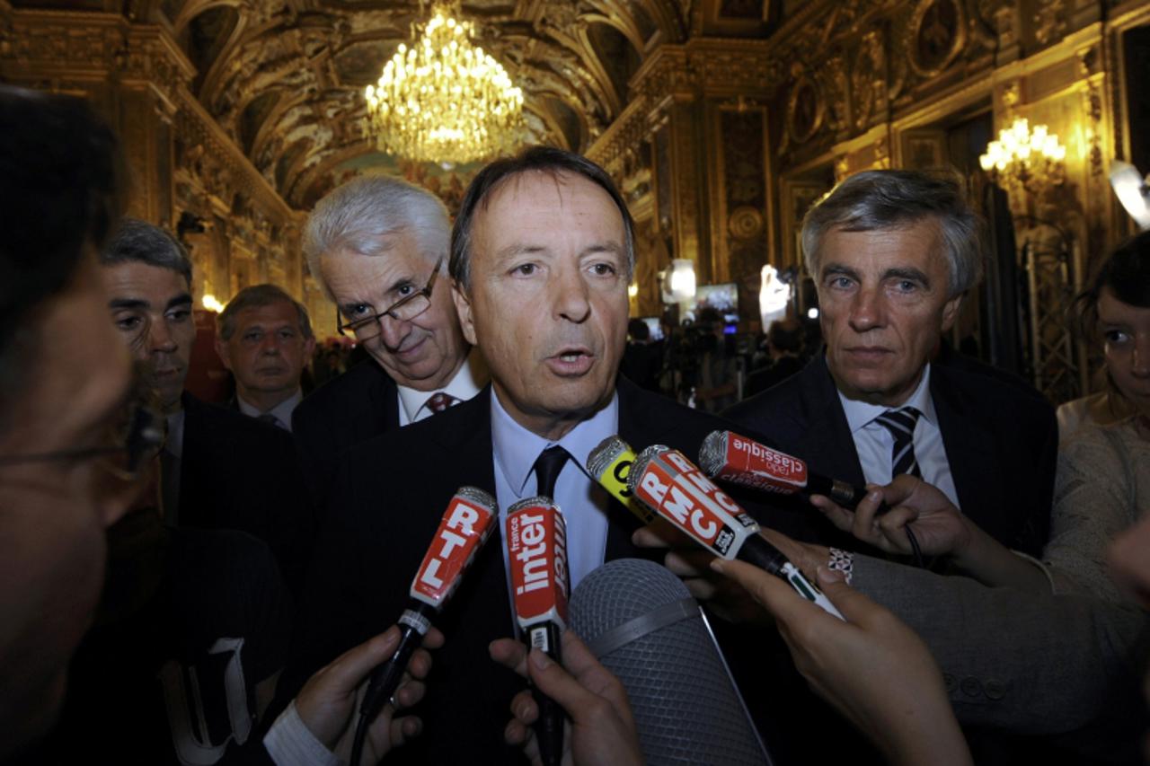 \'Jean-Pierre Bel, President of the Socialist Party group at the French Senate, speaks to the media in Paris September 25, 2011.  For the first time since 1958, the right-dominated upper house swung t