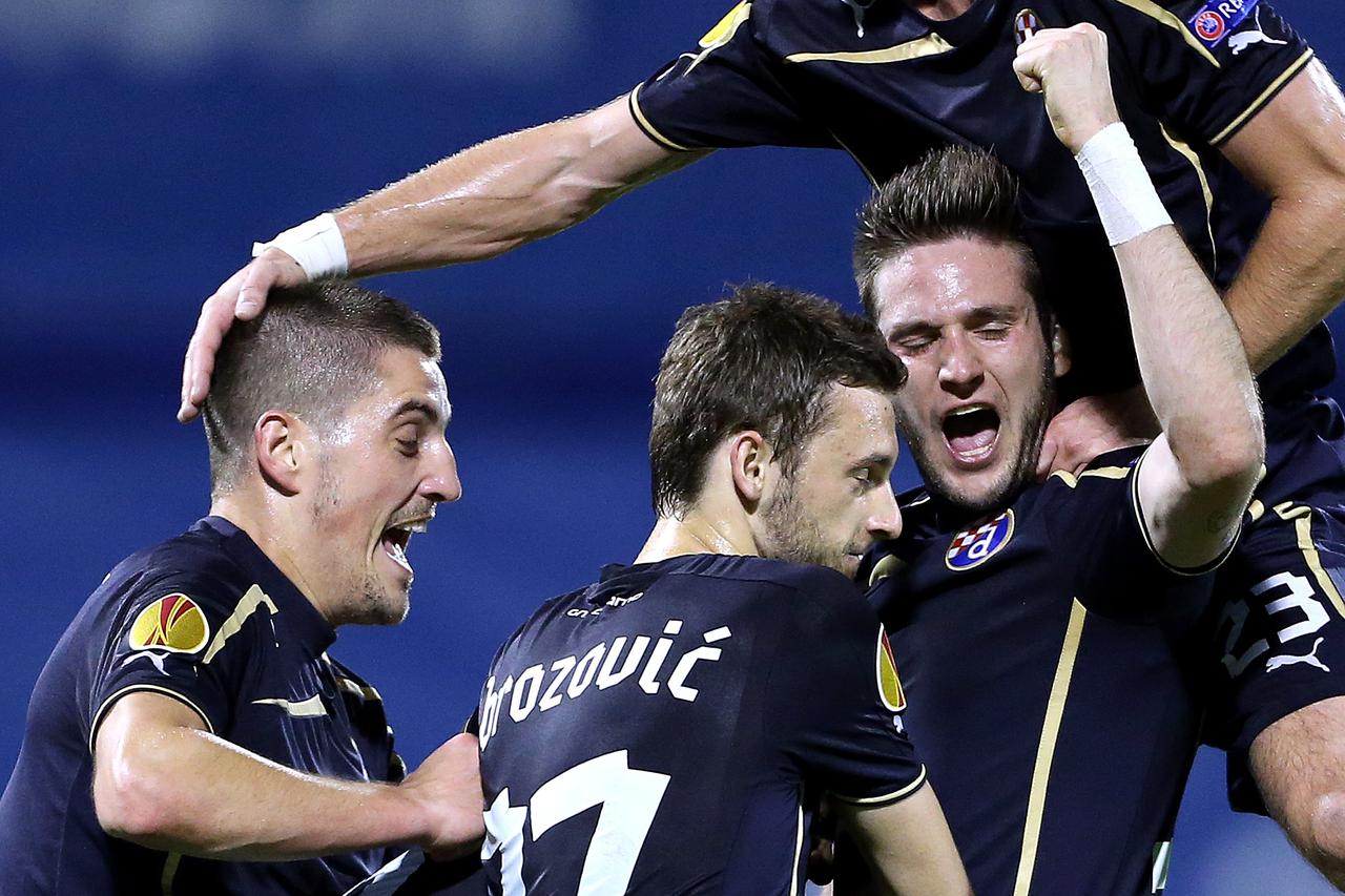 19.09.2013., Stadion Maksimir, Zagreb - Europska liga, skupina B, 1. kolo, GNK Dinamo - FC Cernomorec. Arijan Ademi, Marcelo Brozovic, Duje Cop.  Photo: Goran Stanzl/PIXSELL