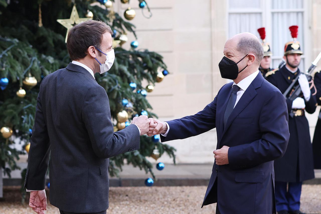 FRANCE-PARIS-MACRON-SCHOLZ-MEETING