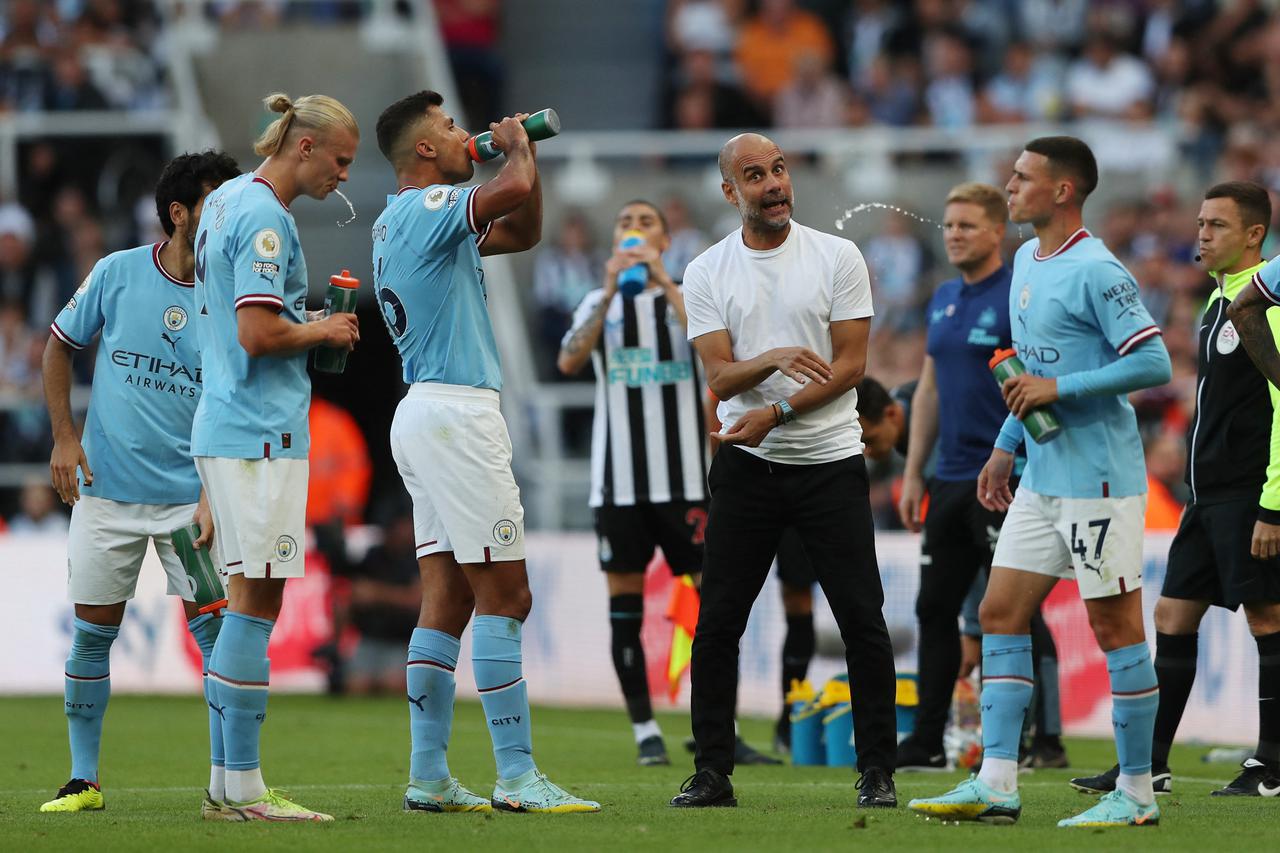 Premier League - Newcastle United v Manchester City