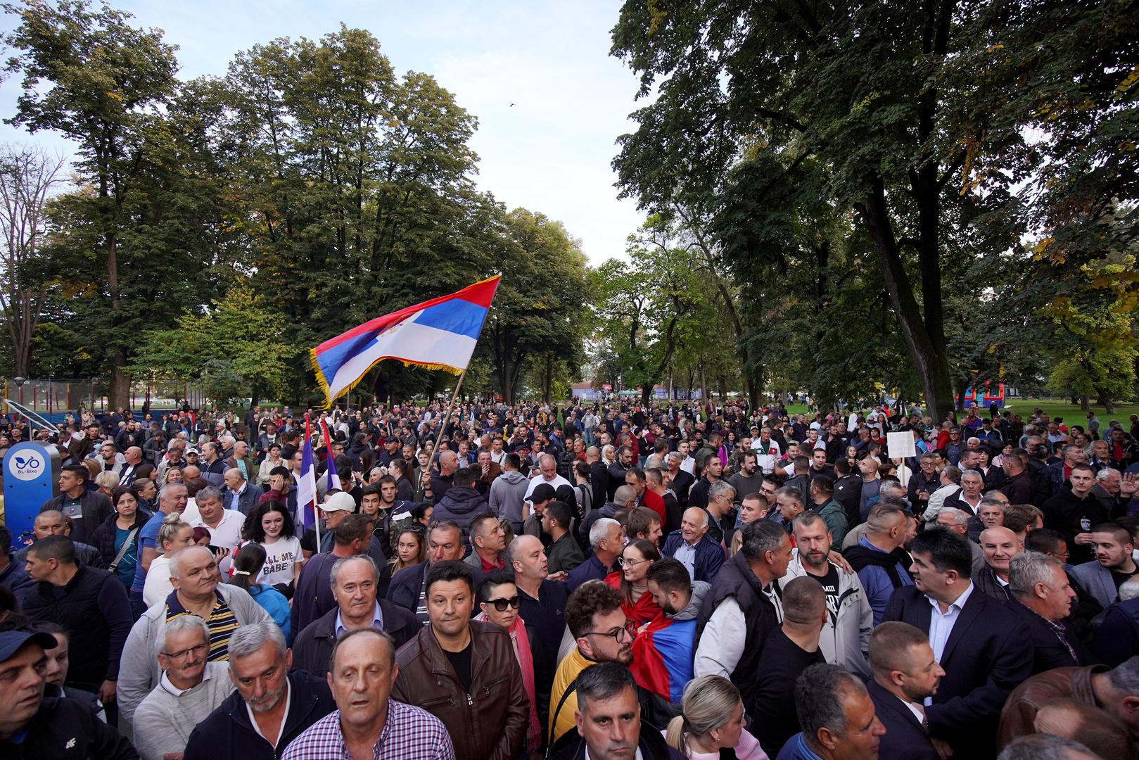 06.10.2022., Banja Luka, Bosna i Hercegovina - U Banjoj Luci odrzan je prosvjed opozicije protiv, kako tvrde, kradje Milorada Dodika na ovogodisnjim Opcim izborima. Na prosvjed je stigla i Dodikova protukandidatkinja na izborima Jelena Trivic.  Photo: Dejan Rakita/PIXSELL