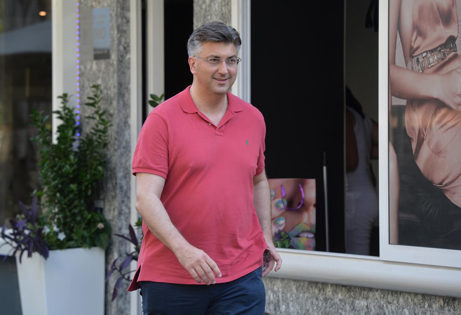 Premijer Andrej Plenković odmara se s obitelji u vili Costabella između Rijeke i Opatije