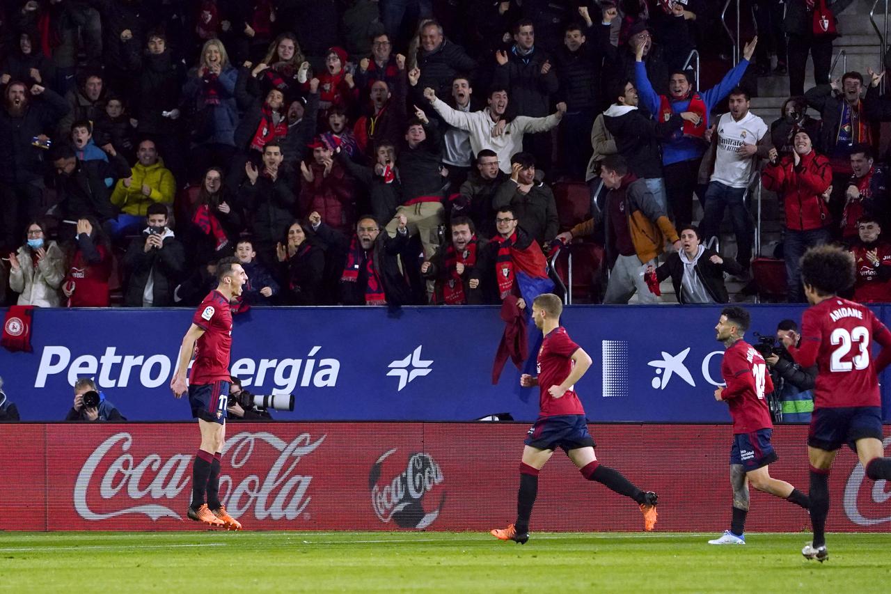 LaLiga - Osasuna v Real Madrid