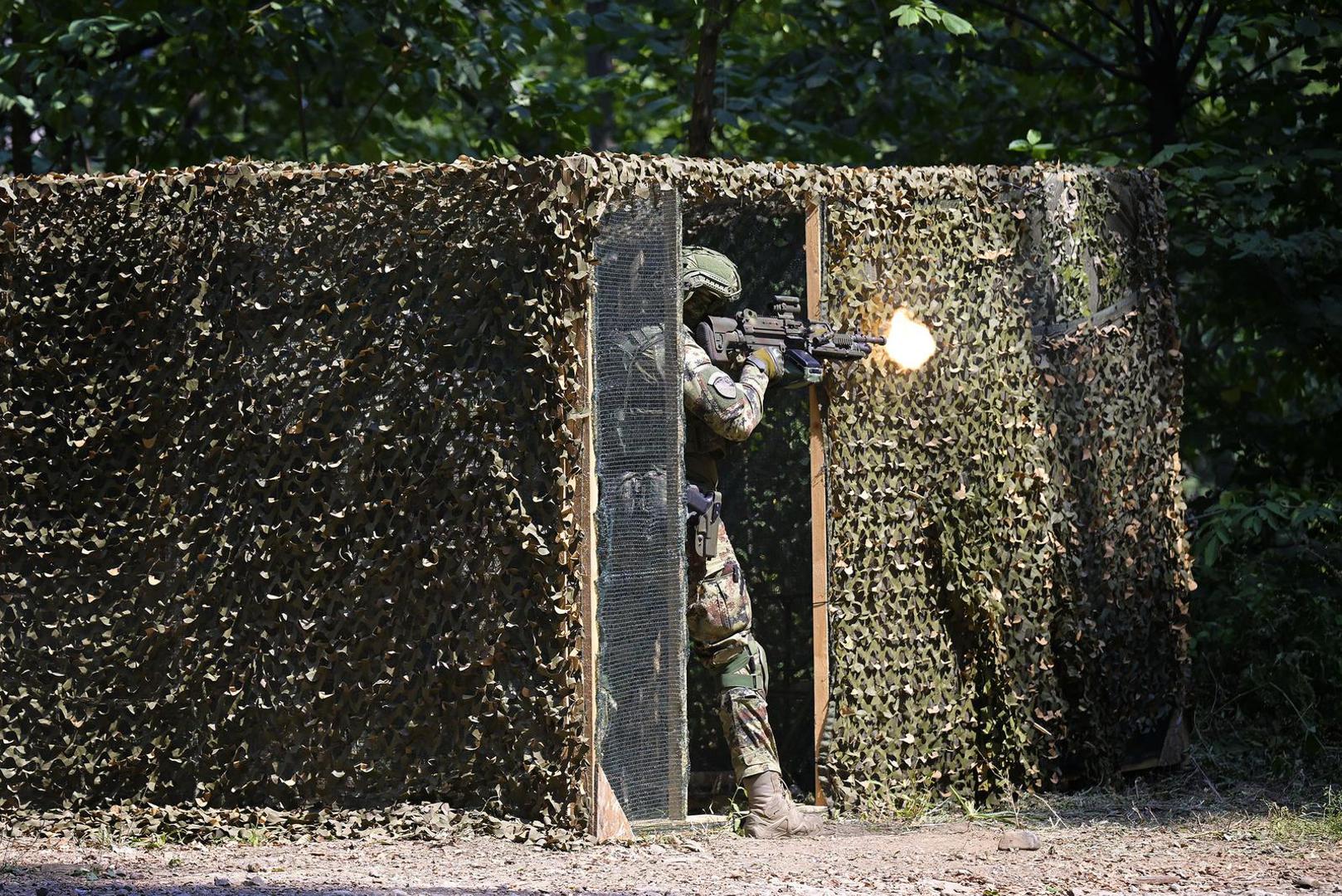 05, September, 2024, Loznica - Tactical training of special units of the Serbian Army "Drina 2024" was held in the area of ​​the Gucevo mountain. Photo: Marijana Jankovic/Ministarstvo odbrane i vojske Srbije/ATAImages

05, septembar, 2024, Loznica  - Odrzana takticka vezba specijalnih jedinica  Vojske Srbije "Drina 2024" u rejonu planine Gucevo. Photo: Marijana Jankovic/Ministarstvo odbrane i vojske Srbije/ATAImages Photo: Ministarstvo odbrane i vojske Srbije/ATAImages/PIXSELL