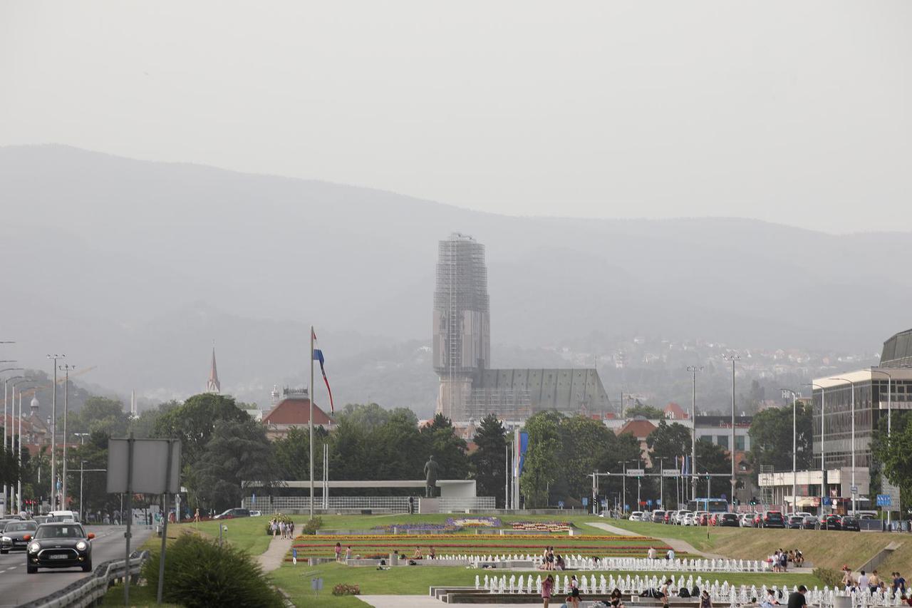 Saharski pijesak smanjio je vidljivost u Zagrebu