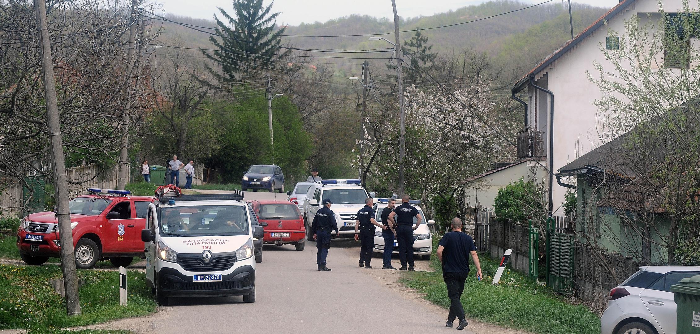 06, April, 2024, Bor - The search for the body of the murdered two-year-old Danka Ilic from Bor continues by checking several locations in the Bor area, and the police in the village of Zlot brought one of the suspects into the yard of the family of Dejan Dragijevic, one of the suspects for the murder of the child. Photo: M.M./ATAImages

06, april, 2024, Bor - Potraga za telom ubijene dvogodisnje Danke Ilic iz Bora nastavlja se proverom vise lokacija u borskom kraju, a policija je u selu Zlot uvela jednog od osumnjicenih u dvoriste porodice Dejana Dragijevica, jednog od osumnjicenih za ubistvo deteta. Photo: M.M./ATAImages Photo: M.M./ATA images/PIXSELL