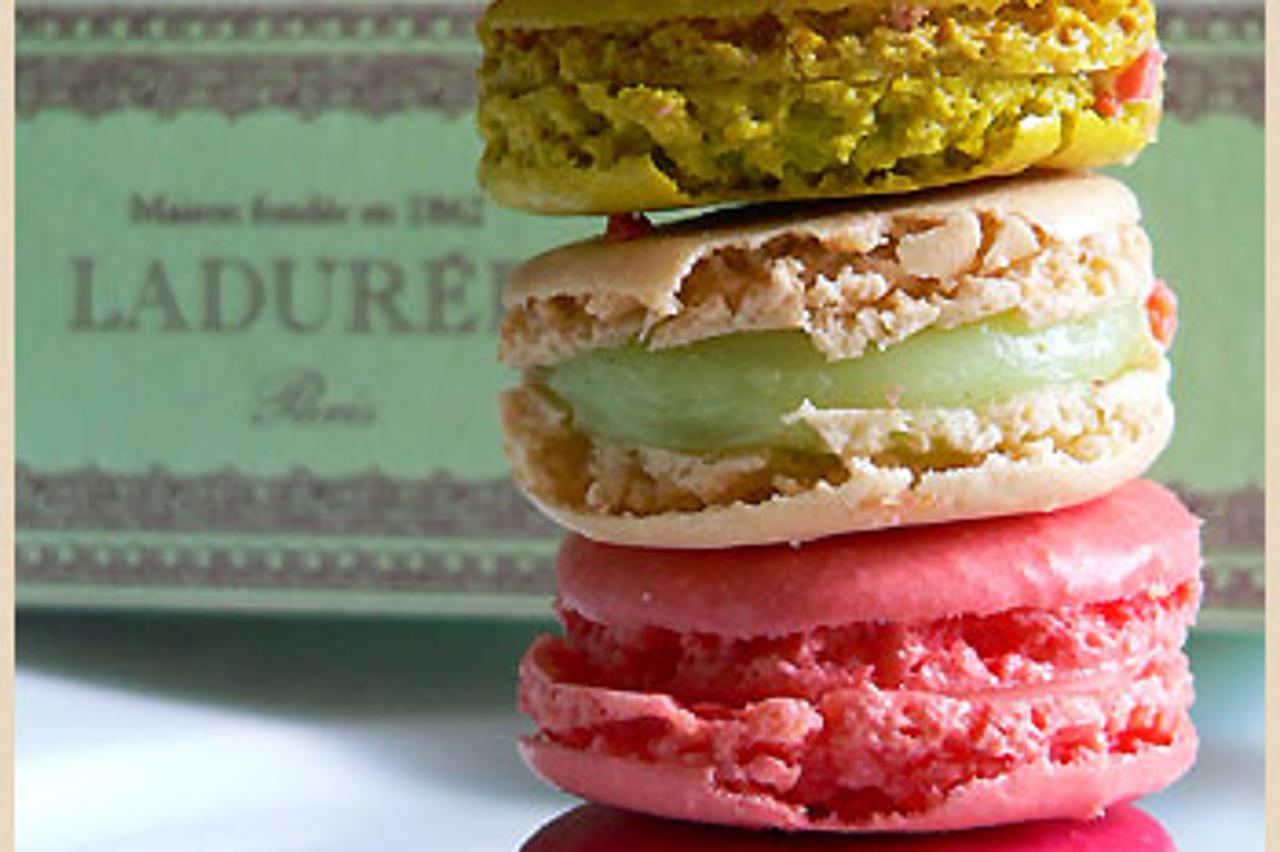  Ladurée makaronsi 