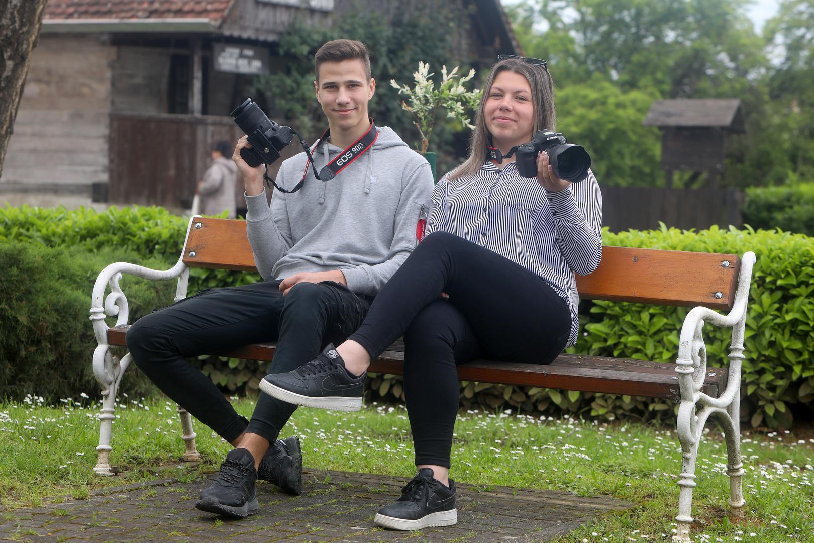 18.05.2023., Duga Resa - Monika Kirasic i Niko Kunovic ucenici Srednje skola Duga Resa za projekt moja.hr. Photo: Kristina Stedul Fabac/PIXSELL