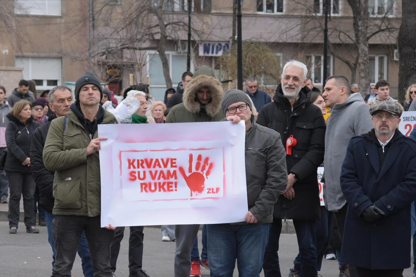 03, January, 2025, Nis -The "Stop, Serbia" campaign in Nis lasted 29 minutes this Friday - for 29 victims, and the post was dedicated to the victims in Novi Sad, but also to those killed in Arilje and Cetinje. Photo: Radule Perisic/ATAImages

03, januar, 2025, Nis - Akcija "Zastani, Srbijo" u Nisu je ovog petka trajala 29 minuta - za 29 zrtava, a posta je odata stradalima u Novom Sadu, ali i ubijenima u Arilju i na Cetinju. Photo: Radule Perisic/ATAImages Photo: Radule Perisic/ATA Images/PIXSEL/PIXSELL