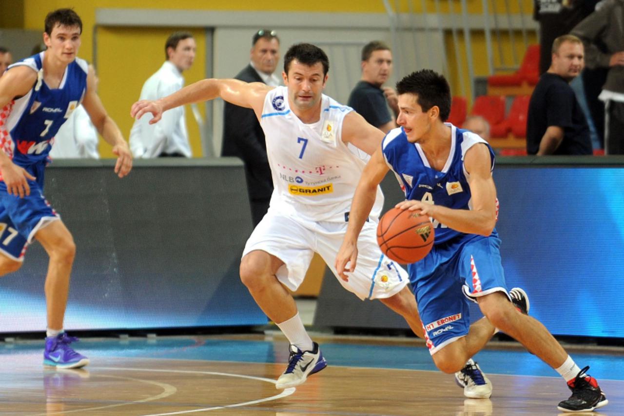 'skopje...10.2012...kosarka aba liga...mzt skopje-siroki wwin /plavi dres/'