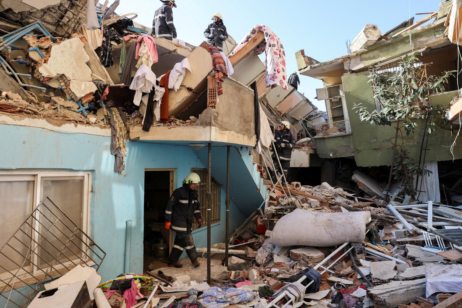 Rescuers work as search for survivors continues, in the aftermath of a deadly earthquake in Hatay, Turkey, February 10, 2023. REUTERS/Umit Bektas       TPX IMAGES OF THE DAY Photo: UMIT BEKTAS/REUTERS