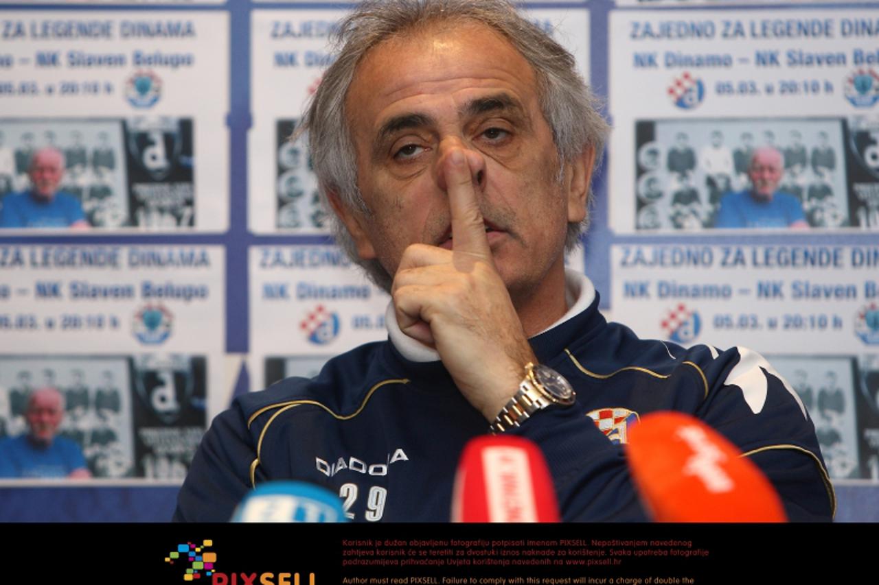 '04.03.2011., Zagreb - Konferencija za medije Vahida Halilhodzica, trenera NK Dinamo, povodom sutrasnje utakmice koju NK Dinamo igra protiv NK Slaven Belupo.  Photo: Davor Puklavec/PIXSELL'