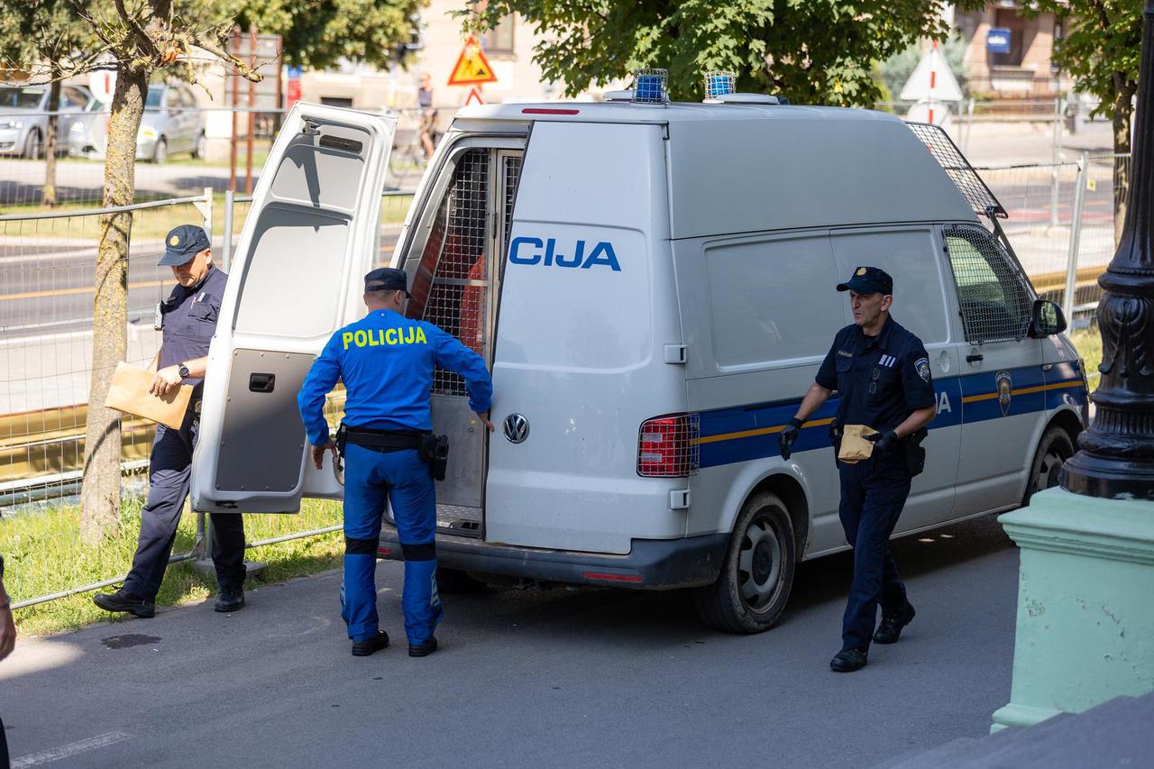 Osijek: Privođenje petorice uhićenih za ratni zločin sucu istrage na Županijskom sudu