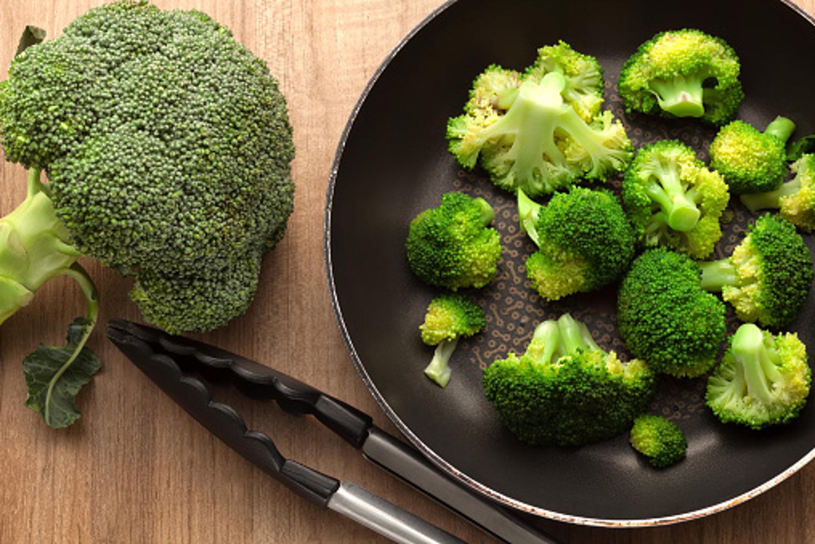 Jedite brokulu – Redovito konzumiranje brokule pozitivno utječe na cijeli organizam, osobito na jetra jer smanjuje nakupljanje masti.