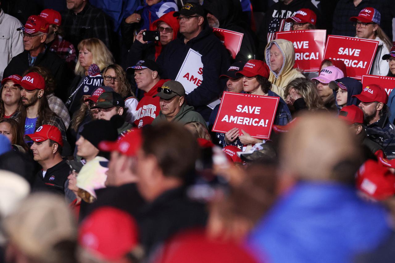 Pre-election rally held in support of Republican candidates in Dayton