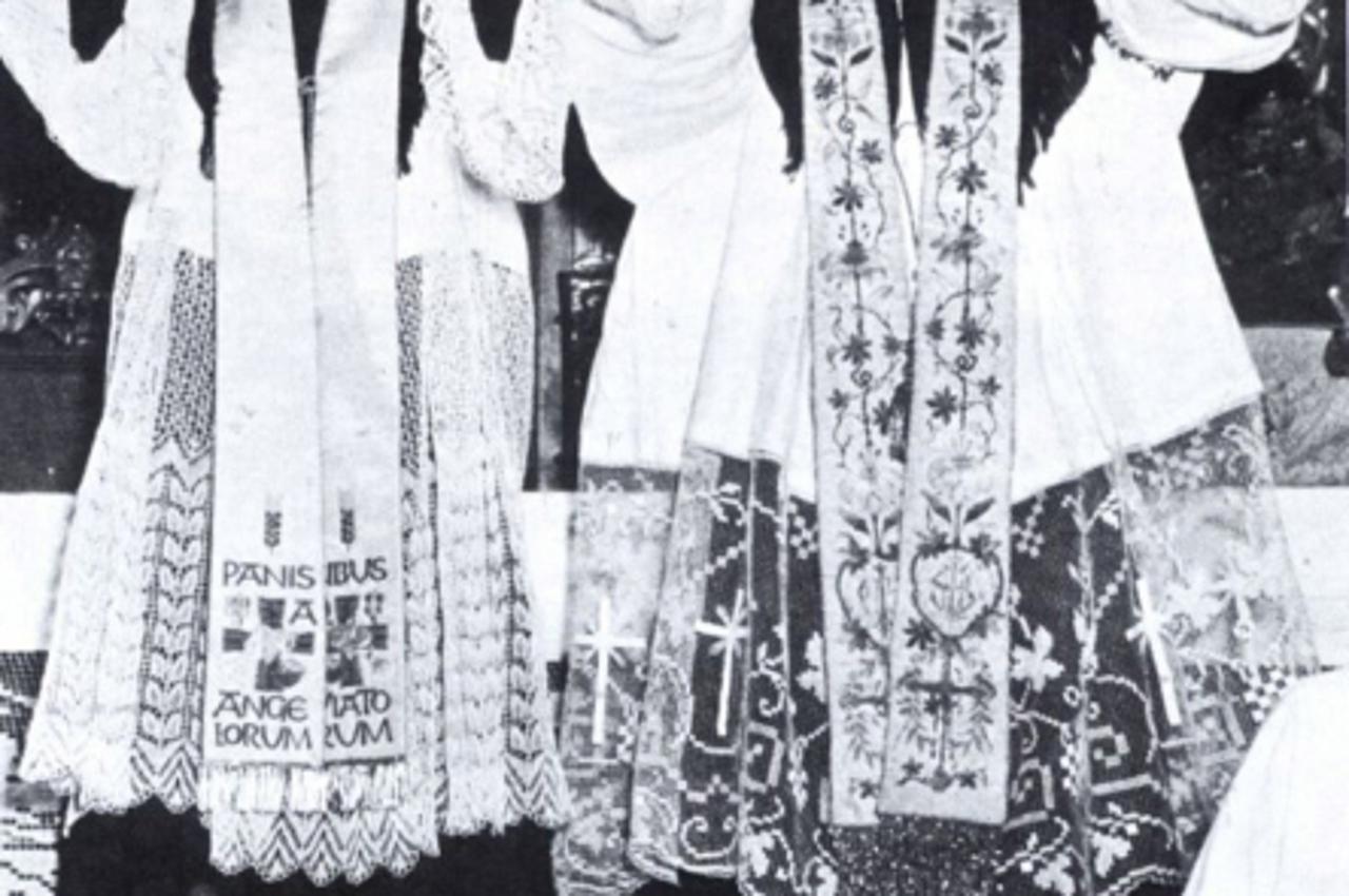 'Picture taken in 29 June 1951 shows Josef Ratzinger (R) and his brother Georg in Freising, Bavaria, during their ordination. Germany\'s Cardinal Joseph Ratzinger was elected the 265th pope of the Rom