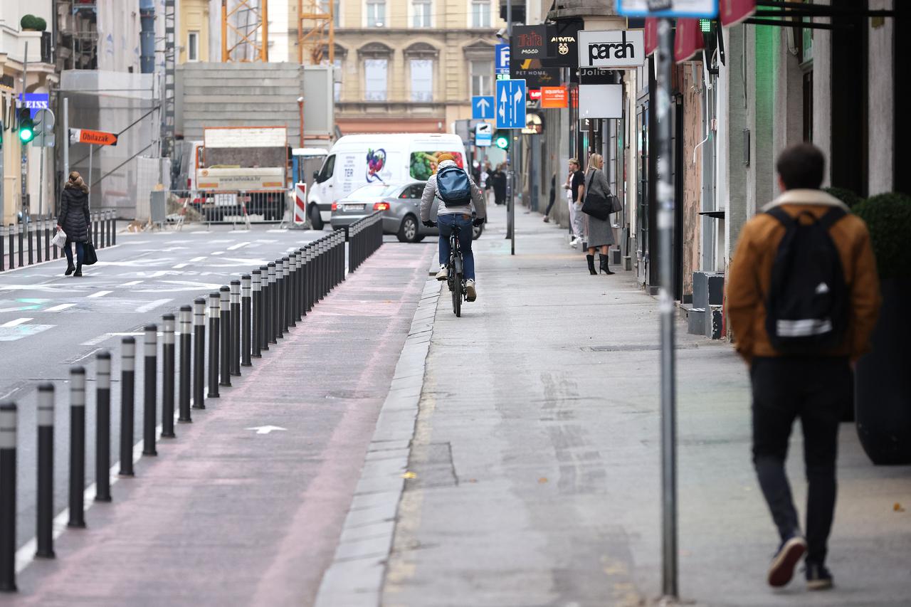 Zagreb: Velike prometne gužve zbog radova na podvožnjaku Savska cesta - Slavonska avenija 